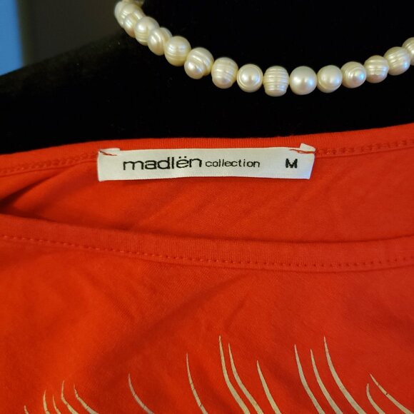 Madlen Dressy Top Size medium - Picture 9 of 10